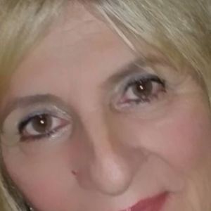 Meet your Posher, Lynette